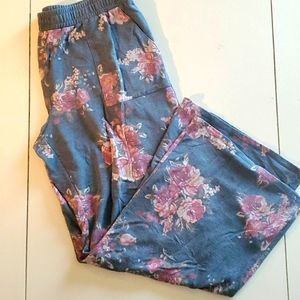 XL Gray/floral Pockets Wide legs Elastic waisPants